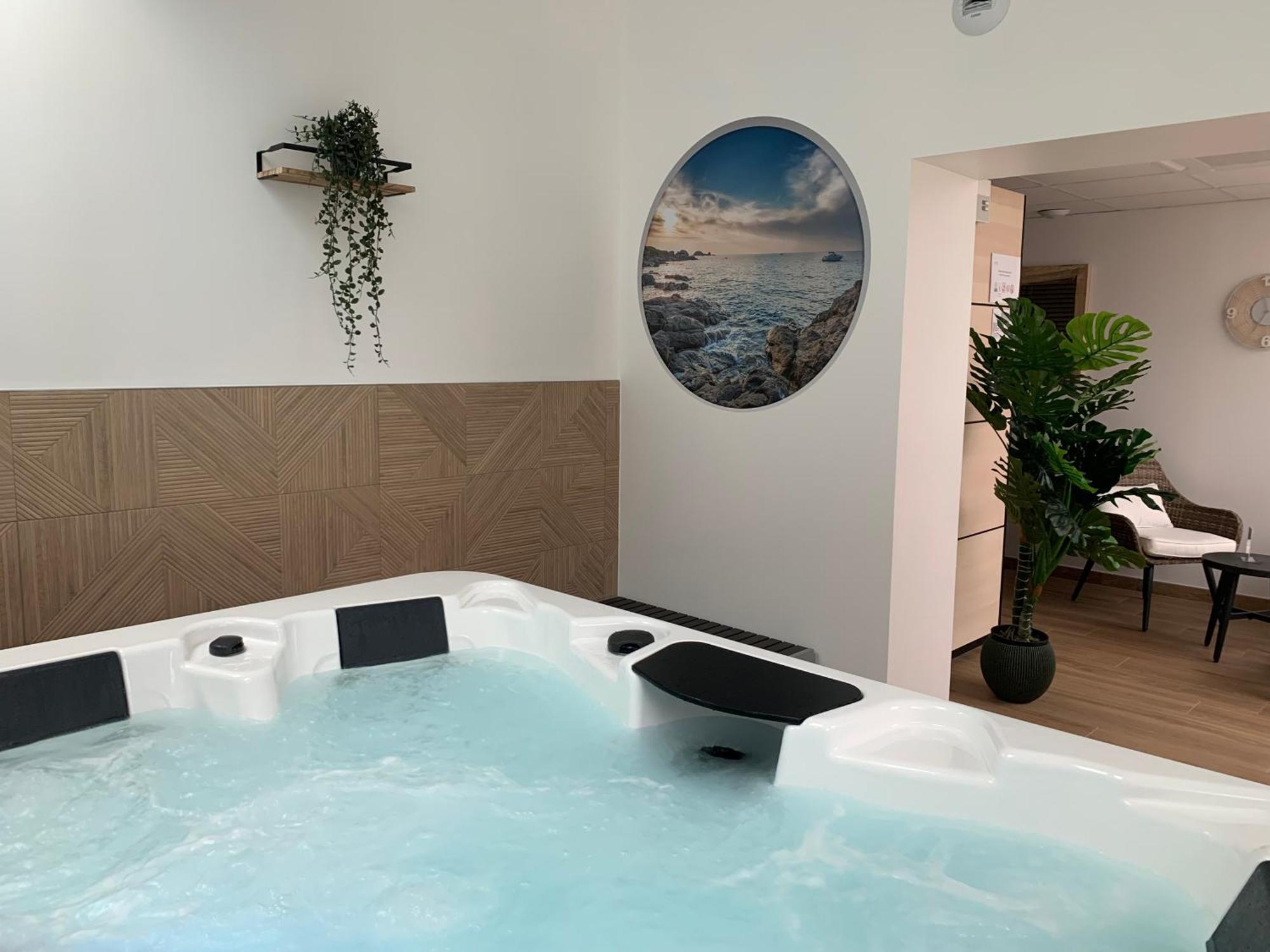 Hotel Breizh Du Golfe Arzon Bagian luar foto